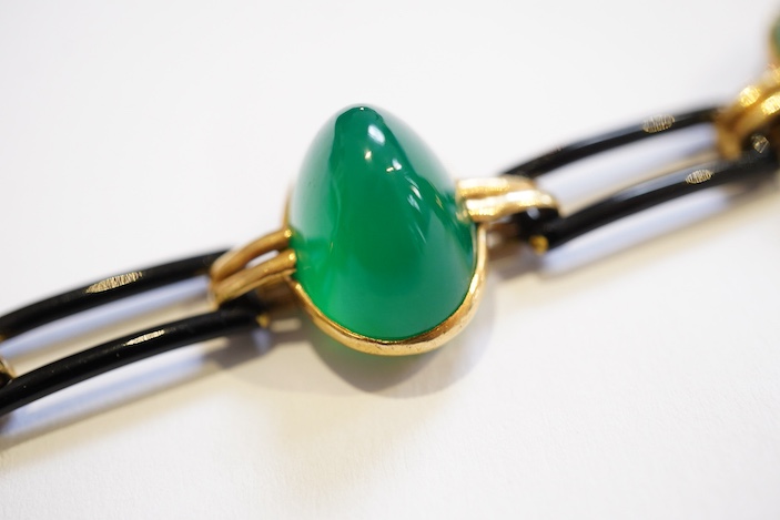 Georges Lenfant, a chalcedony and lacquer bracelet, mid 20th century